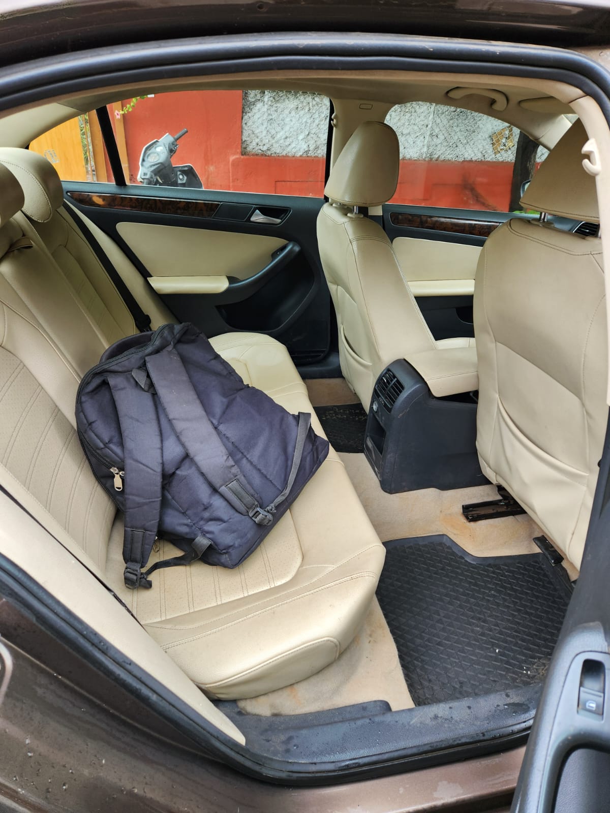 Volkswagen Jetta(2015-2017) Comfortline Tdi